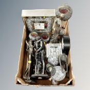 A box of contemporary figures, mirrored wall clock, table box,