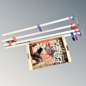 A box containing assorted G clamps together with two further pairs of sash clamps to include Draper.