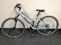 A Giant ROM3 front suspension lady's hybrid bike