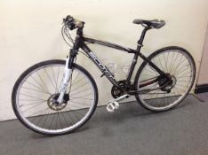 A Scott Sportster P2 front suspension mountain bike