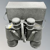 A set of Durham De Luxe 10 x 50 field glasses in case