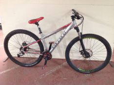 A Carrera Hellcat limited edition front suspension lady's bike