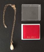 9ct gold and pearl drop pendant 7 inch necklace.