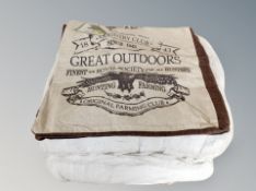 Approximately 40 Parker and Ash great outdoors bean cubes, 40 cm x 40 cm x 30 cm,