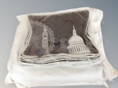 Approximately 150 Urban landscape London cushions 40 cm x 50 cm (new)