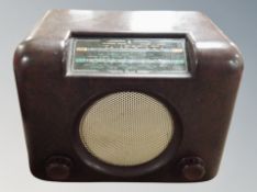 A Bakelite cased Bush valve radio