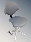 A Bella Vista gas lift chair