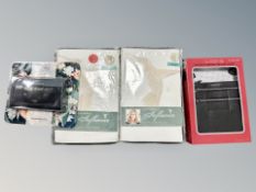 Two linen Hummingbird pattern duvet sets (single),