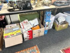 Several boxes containing household appliances, kitchen electricals, air fryer, clock,