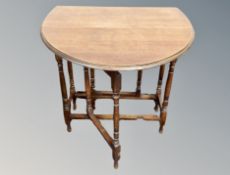 An oak gate leg table