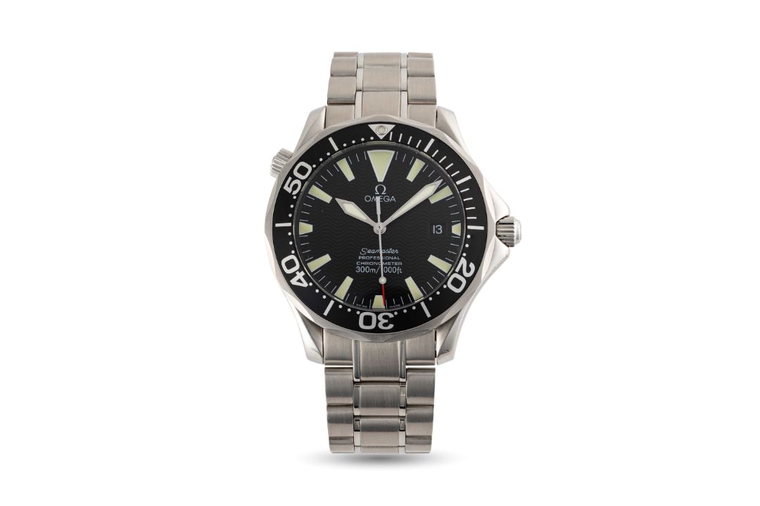 A GENTLEMAN'S LARGE SIZE OMEGA SEAMASTER PROFESSIONAL 300M AUTOMATIC BRACELET WATCH  CIRCA 2008, - Image 2 of 2