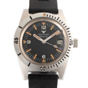 A GENTLEMAN'S STAINLESS STEEL WITTNAUER SKIN DIVER WRIST WATCH CIRCA 1968, REF. KS 4000 IN NEW OLD