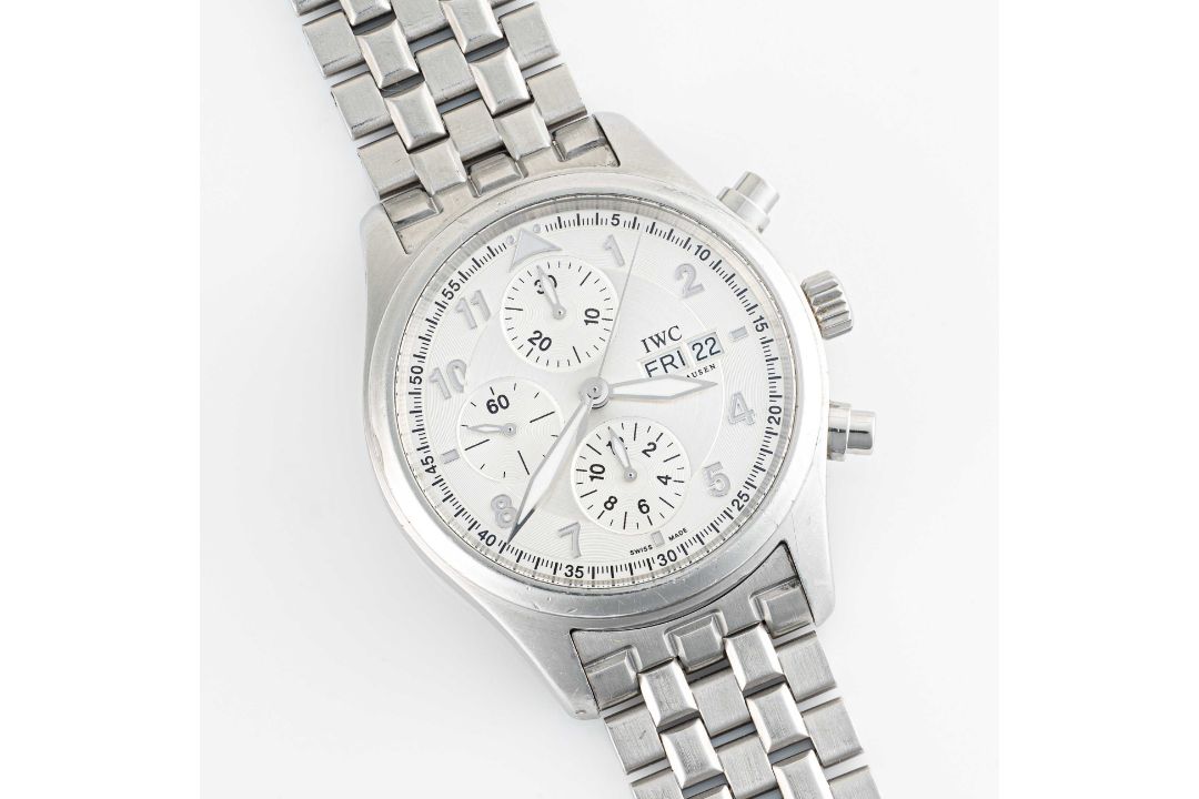 A GENTLEMAN'S SIZE STAINLESS STEEL IWC PILOT SPITFIRE AUTOMATIC CHRONOGRAPH BRACELET WATCH CIRCA - Image 8 of 8