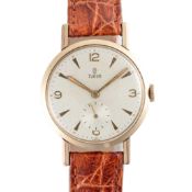 A GENTLEMAN'S SIZE 9CT SOLID GOLD TUDOR WRIST WATCH CIRCA 1960s, WITH GUILLOCHE DIAL Movement: