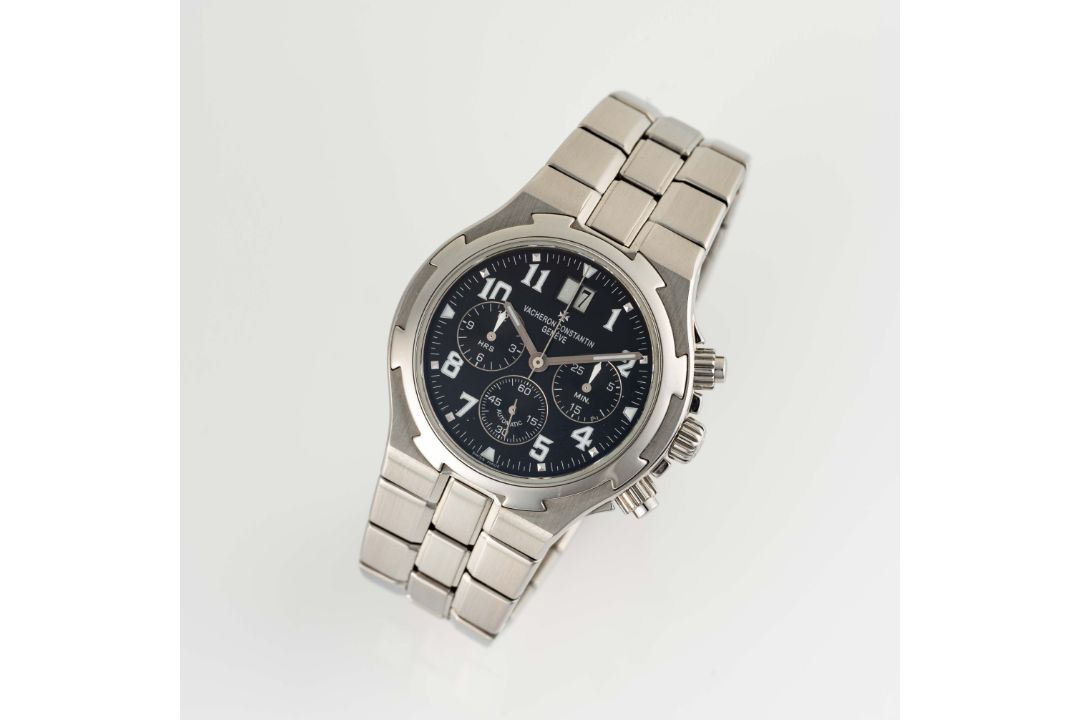 A GENTLEMAN'S SIZE STAINLESS STEEL VACHERON CONSTANTIN OVERSEAS AUTOMATIC CHRONOGRAPH BRACELET WATCH - Image 9 of 9
