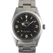 A GENTLEMAN'S SIZE STAINLESS STEEL ROLEX OYSTER PERPETUAL EXPLORER BRACELET WATCH DATED 1981, REF.