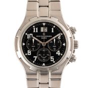A GENTLEMAN'S SIZE STAINLESS STEEL VACHERON CONSTANTIN OVERSEAS AUTOMATIC CHRONOGRAPH BRACELET WATCH