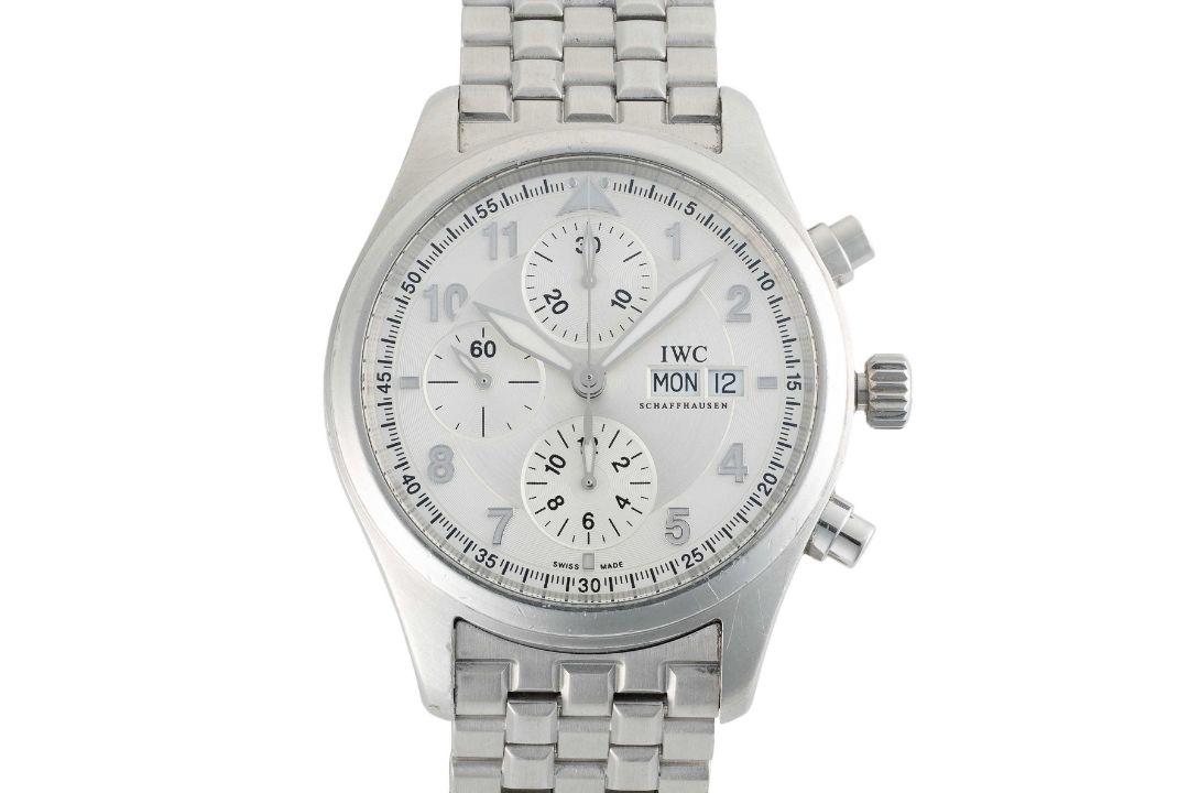 A GENTLEMAN'S SIZE STAINLESS STEEL IWC PILOT SPITFIRE AUTOMATIC CHRONOGRAPH BRACELET WATCH CIRCA - Image 1 of 8