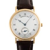A GENTLEMAN'S SIZE 18K SOLID GOLD BREGUET CLASSIQUE WRIST WATCH CIRCA 2000s, REF. 5907BA/12/984 WITH