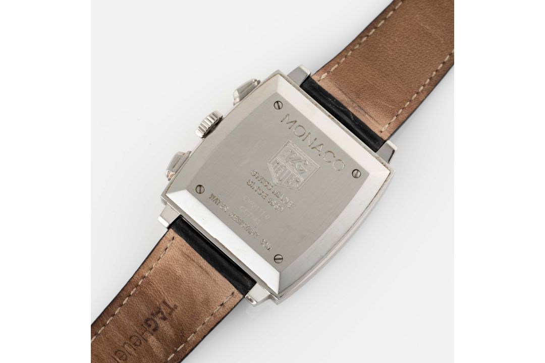 A GENTLEMAN'S STAINLESS STEEL TAG HEUER MONACO AUTOMATIC CHRONOGRAPH WRIST WATCH CIRCA 2005, REF. - Image 5 of 8