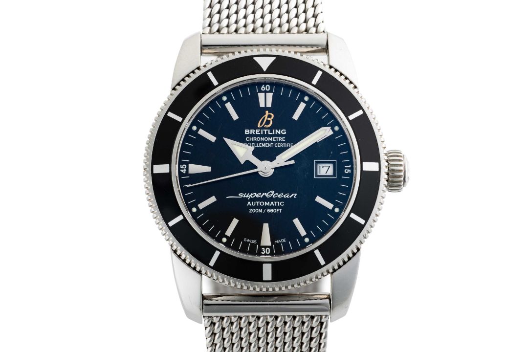 A GENTLEMAN'S STAINLESS STEEL BREITLING SUPEROCEAN HERITAGE 42 AUTOMATIC BRACELET WATCH DATED - Image 1 of 2