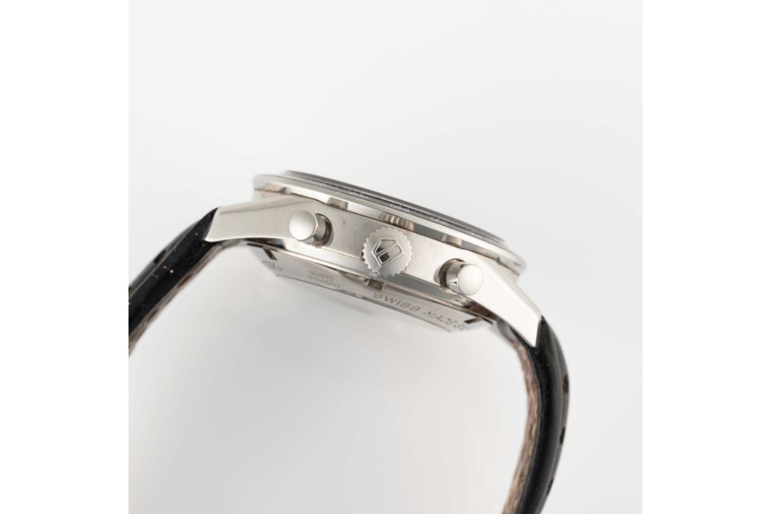 A GENTLEMAN'S SIZE STAINLESS STEEL TAG HEUER CARRERA AUTOMATIC CHRONOGRAPH WRIST WATCH CIRCA - Image 4 of 8