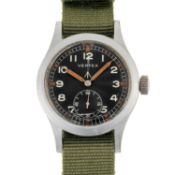 A GENTLEMAN'S BRITISH MILITARY VERTEX W.W.W. WRIST WATCH CIRCA 1945, PART OF THE 