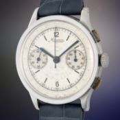 A RARE GENTLEMAN'S LARGE SIZE STAINLESS STEEL MINERVA CHRONOGRAPH WRIST WATCH CIRCA 1940s WITH TWO
