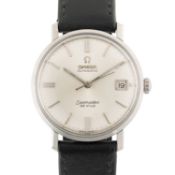 A GENTLEMAN'S SIZE STAINLESS STEEL OMEGA SEAMASTER DE VILLE AUTOMATIC DATE WRIST WATCH CIRCA 1960s
