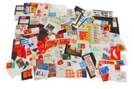 A large quantity of QEII booklets from 10p to present,