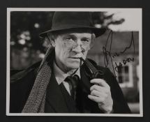 Richard Harris as Maigret,