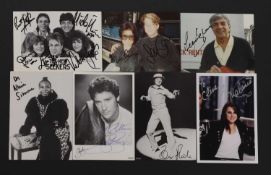 AUTOGRAPH MUSIC: SINGERS, BANDS, ETC.