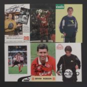 AUTOGRAPH FOOTBALL/BRITISH PLAYERS: