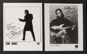 AUTOGRAPH PHOTOS & FLYERS (MUSIC),