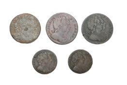Assortment of William and Mary Copper Coinage, 5 coins in total, comprising: (2x) halfpennies