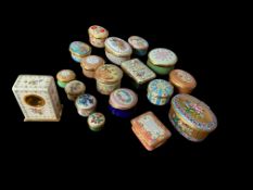 Seventeen Halcyon Days enamel decorative boxes