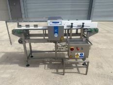 LOMA IQ2 METAL DETECTOR