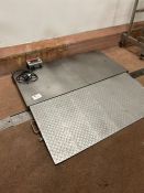 FLOOR SCALE