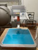 WEIGHING INDICATOR TABLE TOP SCALE