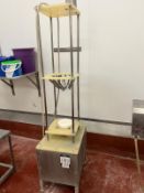 VERTICAL PNEUMATIC NETTING MACHINE
