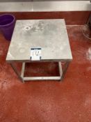 STAINLESS STEEL TABLE