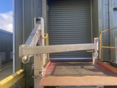 BUTCHERY HYDRAULIC LOADING ARM