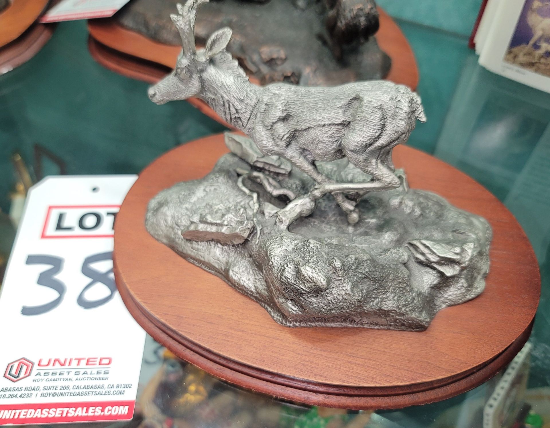 "STREAKING", PRONGHORN DEER WILDLIFE ART SCULPTURE, SOLID PEWTER MOUNTED ON A WOOD BASE, SIZE: 9.