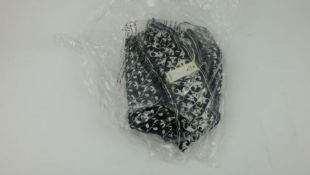 MAX STUDIO black jersey dress with lovely small flowers (black) Size M.