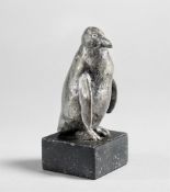 August Gaul. ”Stehender Pinguin”. 1915