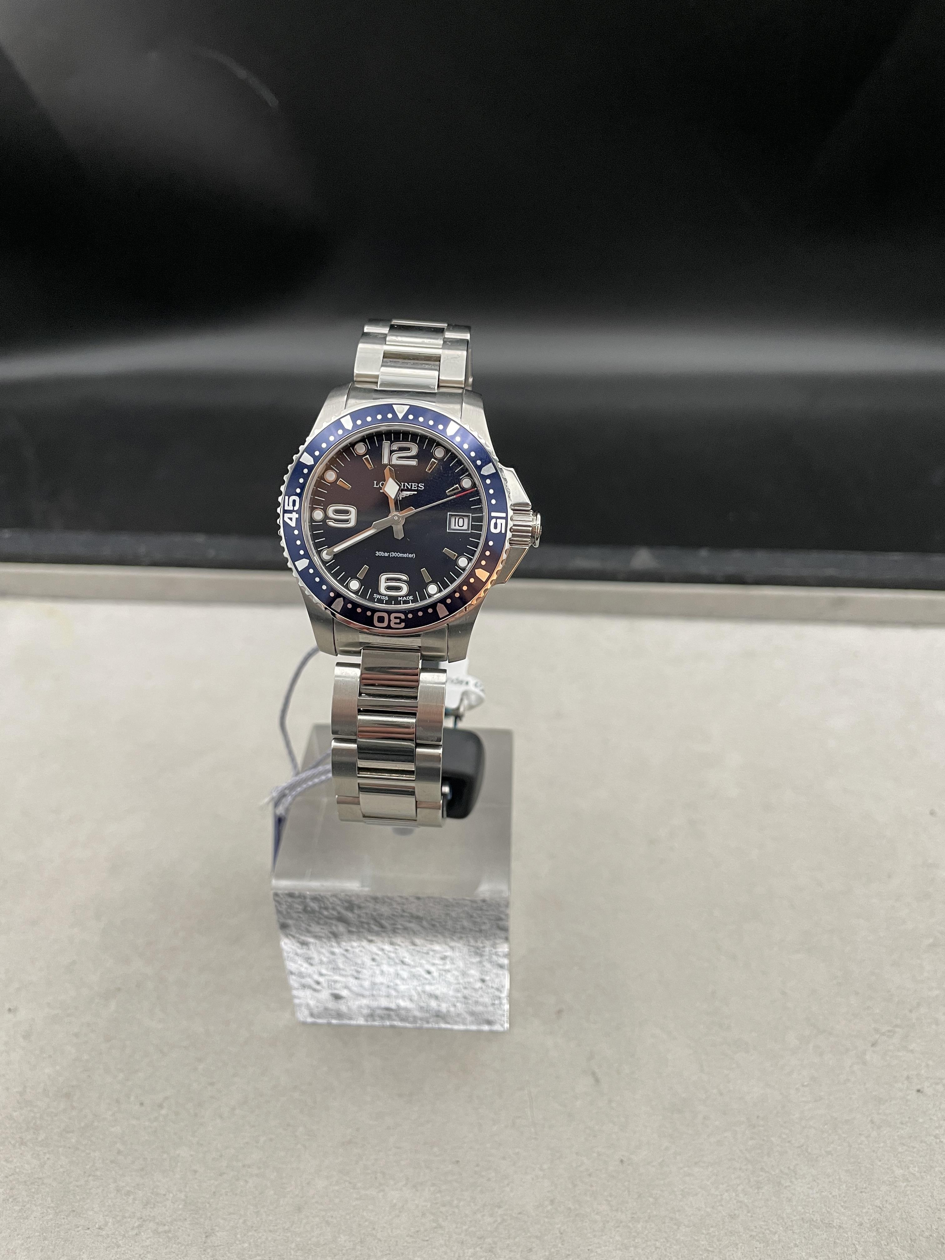 Longines Hydroconquest Ref. L33404966.