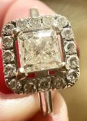 Excellent 18Ct White Gold 1Ct Diamond Ring With Certified Vvs1 Princess Cut Stone