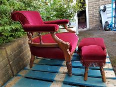 Victorian Nursing Chair With 2 Stools, Actual Age Unknown