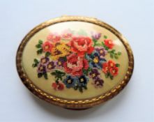 Vintage Kigu Petit Point Compact