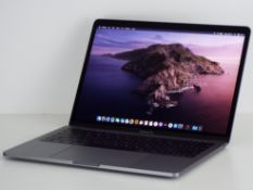 Apple MacBook Pro 13” Monterey Core i7-7660U 16GB DDR3 256GB SSD Webcam Office